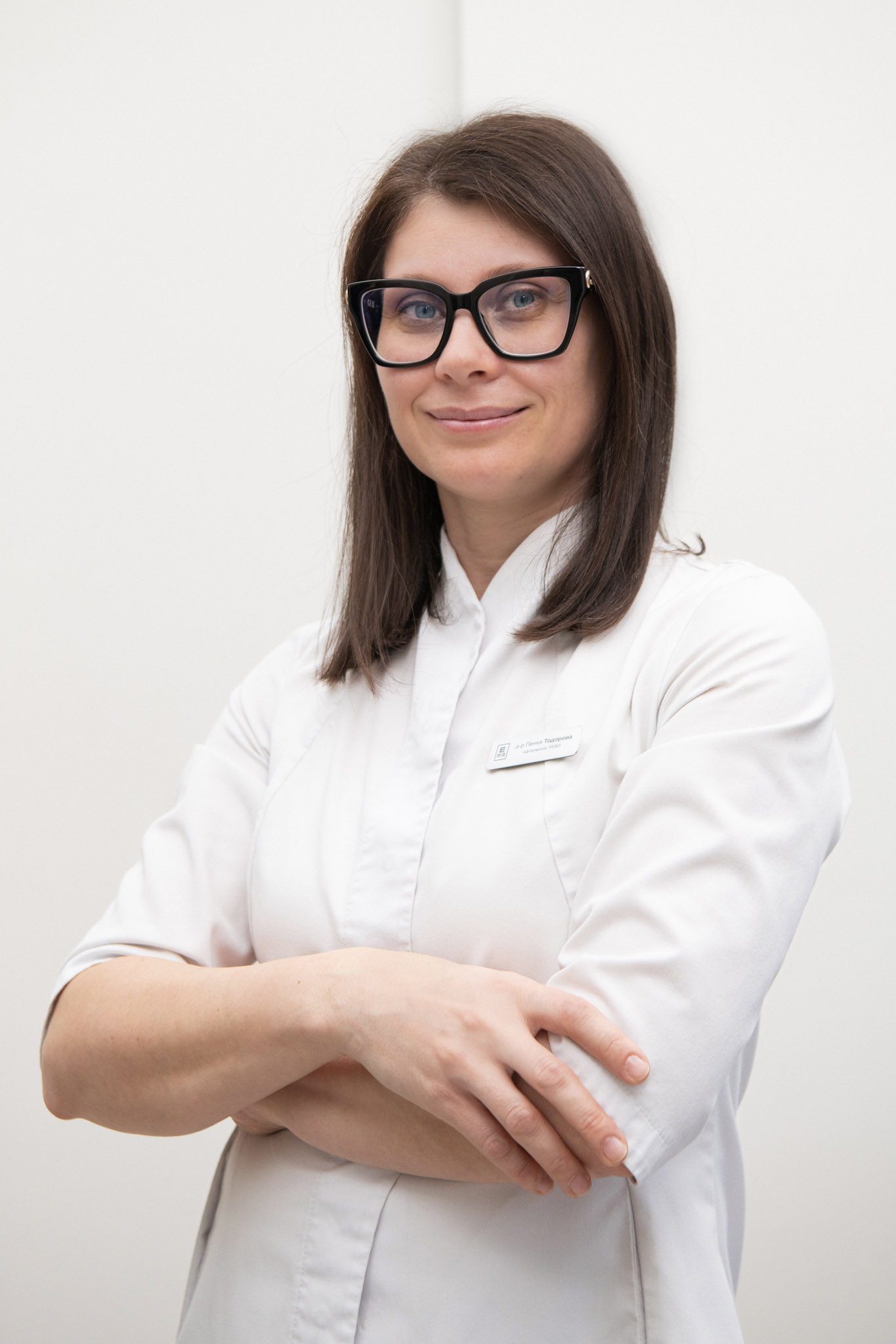 Д-р Пенка Тодорова - очен лекар